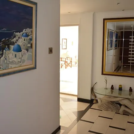 Sea View Penthouses Finikoudes * Larnaca