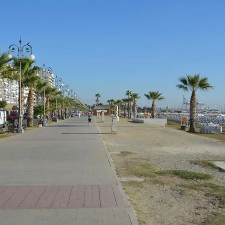 Sea View Penthouses Finikoudes