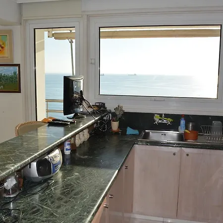 Sea View Penthouses Finikoudes Lägenhet *