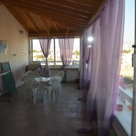 Sea View Penthouses Finikoudes Larnaca